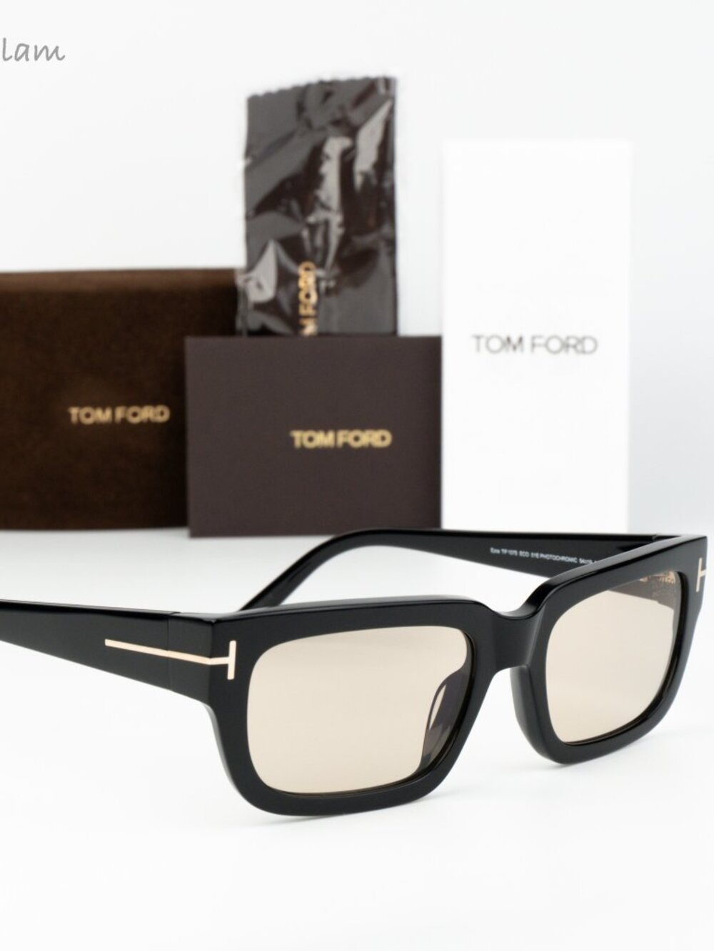 Tom Ford Women Sunglasses Black Brown Photochromic Rectangle FT1075 01E NEW